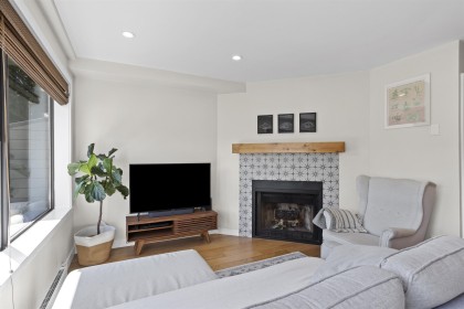Photo 7 at 2 - 2151 Banbury Road, Deep Cove, North Vancouver