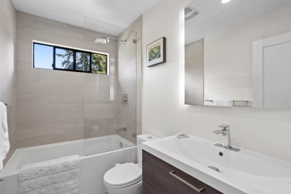 Photo 20 at 2 - 2151 Banbury Road, Deep Cove, North Vancouver