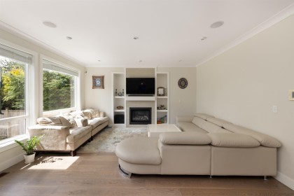 Photo 23 at 481 W Windsor Road, Upper Lonsdale, North Vancouver