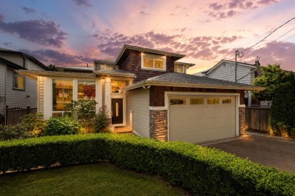 Photo 2 at 481 W Windsor Road, Upper Lonsdale, North Vancouver