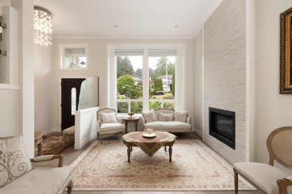 Photo 12 at 481 W Windsor Road, Upper Lonsdale, North Vancouver