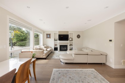Photo 22 at 481 W Windsor Road, Upper Lonsdale, North Vancouver