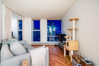 Photo 7 at 1909 - 1009 Expo Boulevard, Yaletown, Vancouver West
