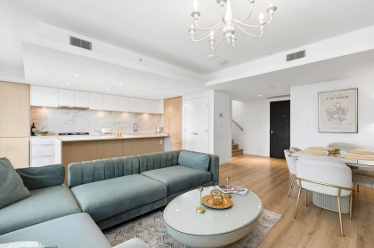 Photo 1 at 611 - 1500 Fern Street, Lynnmour, North Vancouver