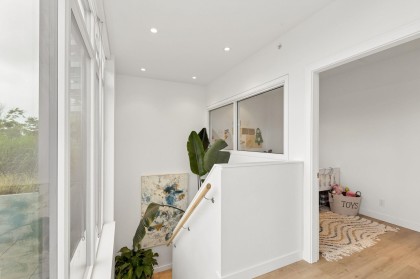 Photo 24 at 611 - 1500 Fern Street, Lynnmour, North Vancouver