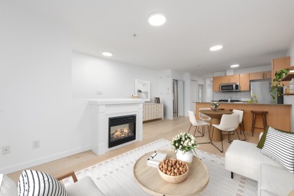 Photo 3 at 116 - 2780 Acadia Road, University VW, Vancouver West