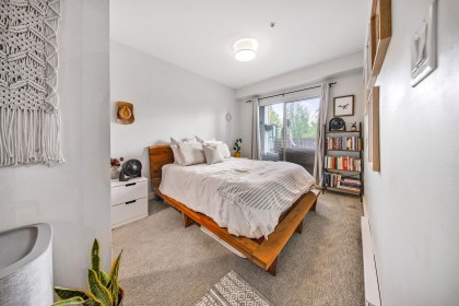 Photo 10 at 205 - 1330 Marine Drive, Pemberton NV, North Vancouver