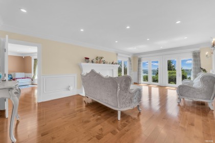 Photo 12 at 880 Younette Drive, Sentinel Hill, West Vancouver