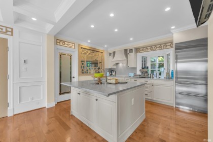 Photo 4 at 880 Younette Drive, Sentinel Hill, West Vancouver
