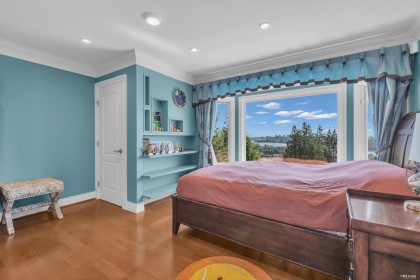 Photo 25 at 880 Younette Drive, Sentinel Hill, West Vancouver
