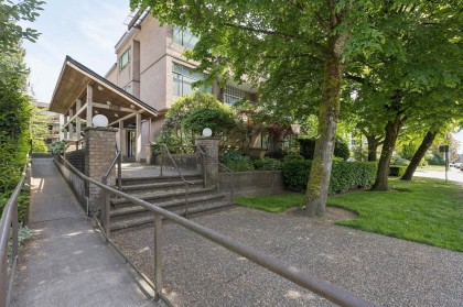 Photo 38 at 303 - 1702 Chesterfield Avenue, Central Lonsdale, North Vancouver