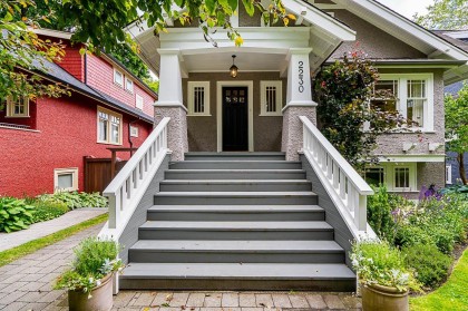 Photo 2 at 2230 Waterloo Street, Kitsilano, Vancouver West