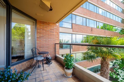 Photo 20 at 301 - 1450 Pennyfarthing Drive, False Creek, Vancouver West