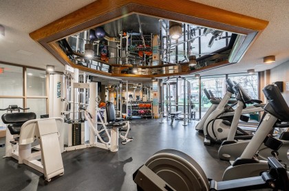 Photo 24 at 301 - 1450 Pennyfarthing Drive, False Creek, Vancouver West