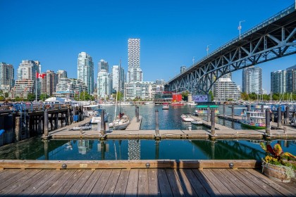Photo 34 at 301 - 1450 Pennyfarthing Drive, False Creek, Vancouver West