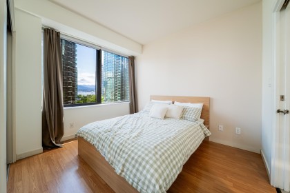 Photo 12 at 502 - 1333 W Georgia Street, Coal Harbour, Vancouver West