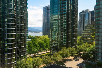 Photo 24 at 502 - 1333 W Georgia Street, Coal Harbour, Vancouver West