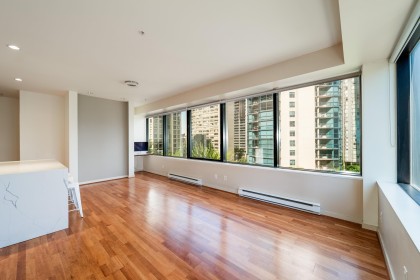 Photo 10 at 502 - 1333 W Georgia Street, Coal Harbour, Vancouver West