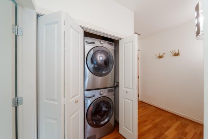 Photo 18 at 502 - 1333 W Georgia Street, Coal Harbour, Vancouver West