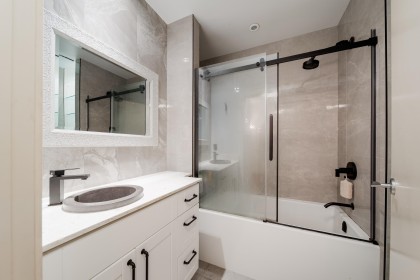 Photo 19 at 502 - 1333 W Georgia Street, Coal Harbour, Vancouver West