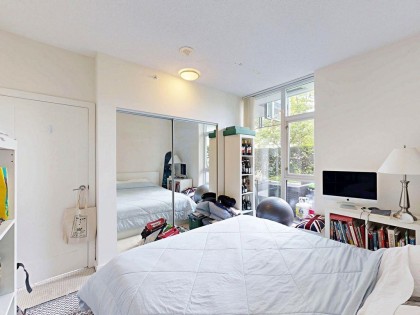 Photo 11 at 865 - 2080 W Broadway, Kitsilano, Vancouver West