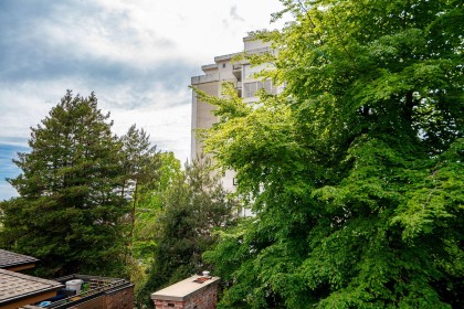 Photo 26 at 301 - 2320 W 40th Avenue, Kerrisdale, Vancouver West