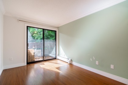 Photo 7 at 301 - 2320 W 40th Avenue, Kerrisdale, Vancouver West