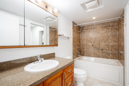 Photo 19 at 301 - 2320 W 40th Avenue, Kerrisdale, Vancouver West