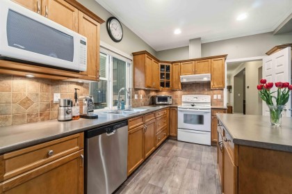 Photo 12 at 4268 Hoskins Road, Lynn Valley, North Vancouver