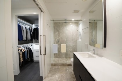 Photo 12 at 102 - 375 W 59th Avenue, South Cambie, Vancouver West