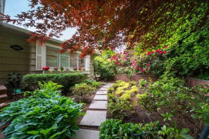 Photo 2 at 1030 Mathers Avenue, Sentinel Hill, West Vancouver