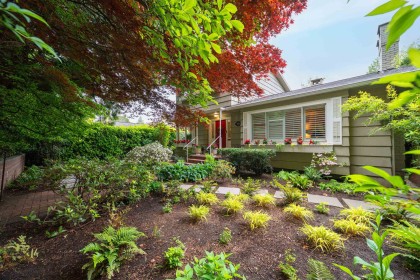 Photo 34 at 1030 Mathers Avenue, Sentinel Hill, West Vancouver