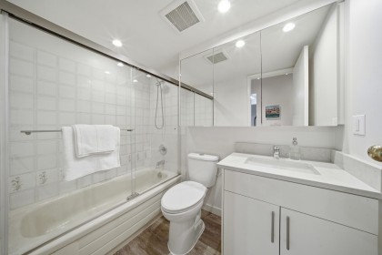 Photo 23 at 209 - 975 W 13th Avenue, Fairview VW, Vancouver West