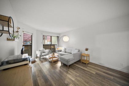 Photo 6 at 209 - 975 W 13th Avenue, Fairview VW, Vancouver West