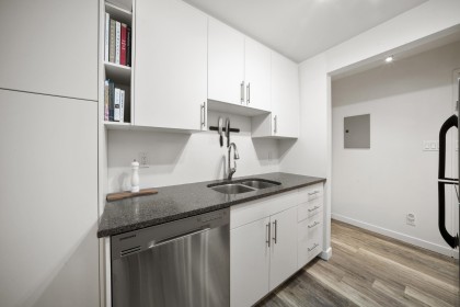 Photo 17 at 209 - 975 W 13th Avenue, Fairview VW, Vancouver West