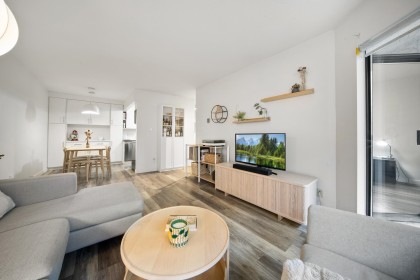 Photo 7 at 209 - 975 W 13th Avenue, Fairview VW, Vancouver West