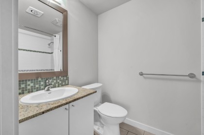 Photo 17 at 3201 - 1188 W Pender Street, Coal Harbour, Vancouver West
