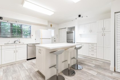 Photo 13 at 5416 Yew Street, Kerrisdale, Vancouver West