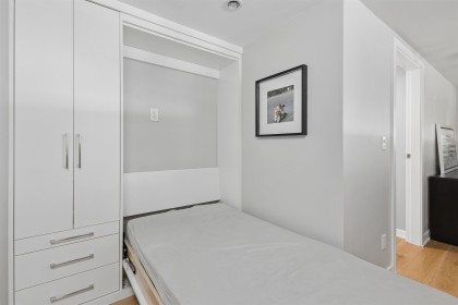 Photo 22 at 428 Helmcken Street, Yaletown, Vancouver West