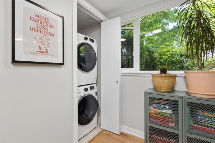 Photo 18 at 428 Helmcken Street, Yaletown, Vancouver West