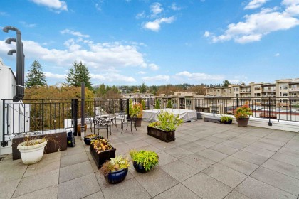 Photo 24 at 403 - 2137 Chesterfield Avenue, Central Lonsdale, North Vancouver