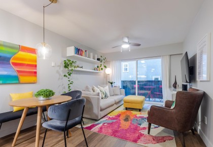Photo 1 at 200 - 2033 W 7th Avenue, Kitsilano, Vancouver West