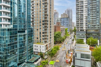 Photo 27 at 1104 - 789 Drake Street, Downtown VW, Vancouver West