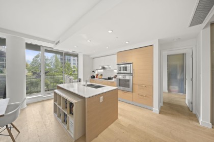 Photo 2 at 201 - 1409 W Pender Street, Coal Harbour, Vancouver West
