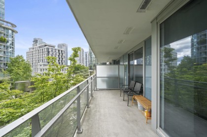 Photo 21 at 201 - 1409 W Pender Street, Coal Harbour, Vancouver West