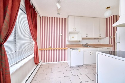 Photo 10 at 307 - 1146 Harwood Street, West End VW, Vancouver West