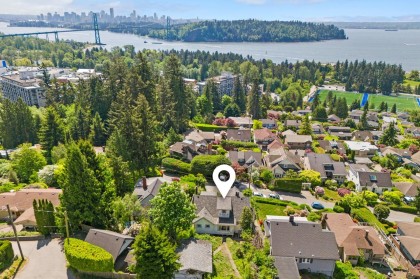 Photo 25 at 1013 Duchess Avenue, Sentinel Hill, West Vancouver