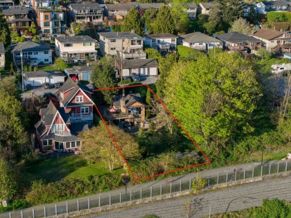 Photo 1 at 435 Alder Street, Lower Lonsdale, North Vancouver