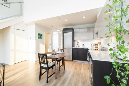 Photo 6 at 310 - 429 W 2nd Avenue, False Creek, Vancouver West