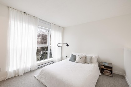 Photo 12 at 310 - 429 W 2nd Avenue, False Creek, Vancouver West
